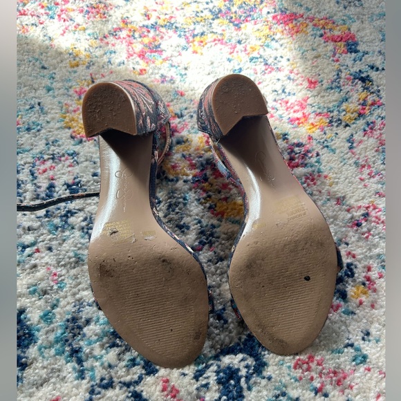 Jessica Simpson Sandals 6 1/2 - Picture 3 of 3